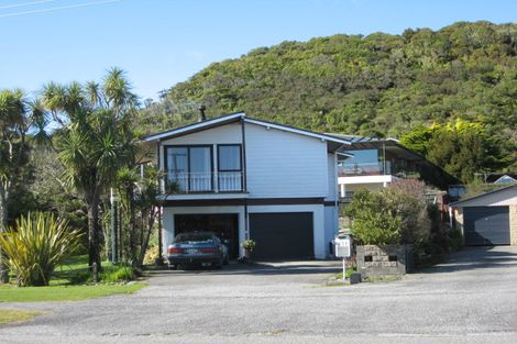 Photo of property in 131 Main South Road, Karoro, Greymouth, 7805