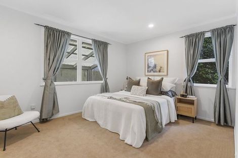 Photo of property in 3 Keldale Place, Forrest Hill, Auckland, 0620