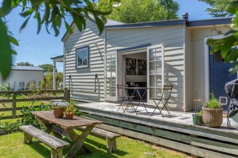 Photo of property in 20a Malcolm Street, Martinborough, 5711