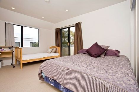 Photo of property in 3/61 Sunrise Avenue, Murrays Bay, Auckland, 0630