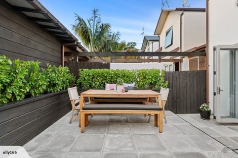 Photo of property in 14 Kirikiri Lane, East Tamaki, Auckland, 2013