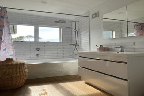 Photo of property in 5 Upper Cross Street, Raglan, 3225