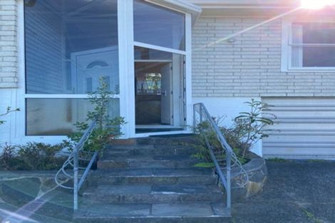 Photo of property in 21 Montana Avenue, Murrays Bay, Auckland, 0630
