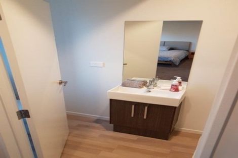 Photo of property in 48 Helena Street, Massey, Auckland, 0614