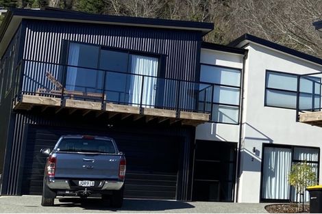 Photo of property in 8 Grampian Oaks Lane, Nelson South, Nelson, 7010