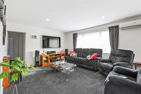 Photo of property in 124 Halswell Junction Road, Halswell, Christchurch, 8025