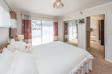 Photo of property in 12 Akepiro Place, Tawhero, Whanganui, 4501