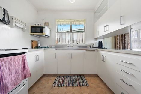 Photo of property in 15 Ranui Street, Dinsdale, Hamilton, 3204