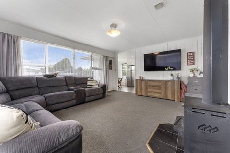 Photo of property in 124 Tremaine Avenue, Westbrook, Palmerston North, 4412