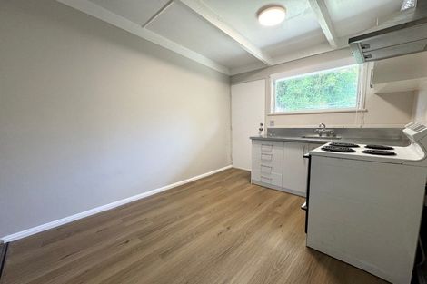 Photo of property in 2/17 Glengarry Road, Glen Eden, Auckland, 0602