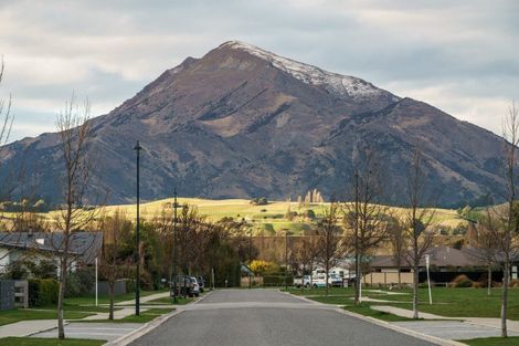 Photo of property in 54 Sherwin Avenue, Albert Town, Wanaka, 9305