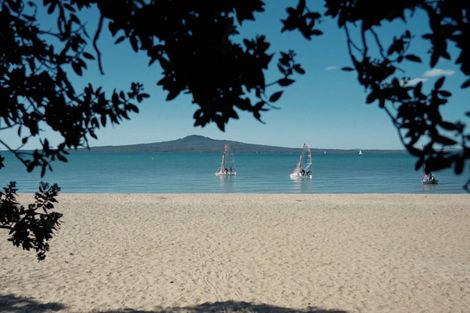 Photo of property in 297 Tamaki Drive, Kohimarama, Auckland, 1071