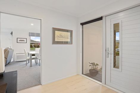 Photo of property in 3 Atap Place, Northwood, Christchurch, 8051