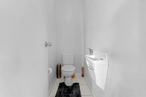 Photo of property in 21 Kautami Avenue, Papatoetoe, Auckland, 2025