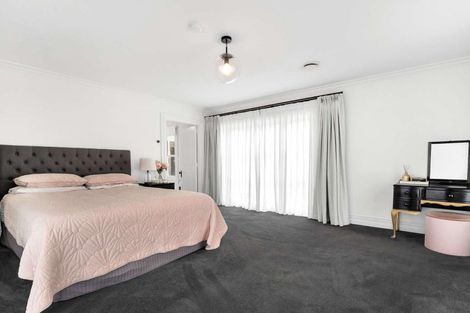 Photo of property in 43 Colombo Road, Waiuku, 2123