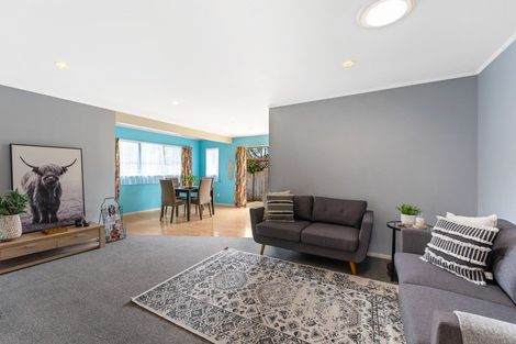 Photo of property in 10a Oxford Crescent, Ebdentown, Upper Hutt, 5018