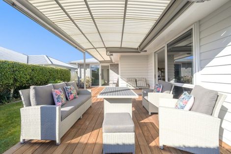 Photo of property in 9 Rotomanu Place, Pyes Pa, Tauranga, 3112