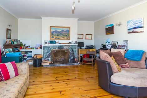 Photo of property in 12 Coulter Place, Geraldine, 7930