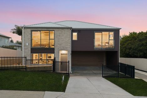 Photo of property in 72a Sycamore Drive, Sunnynook, Auckland, 0620