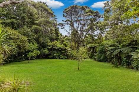 Photo of property in 25 Kopiko Road, Titirangi, Auckland, 0604