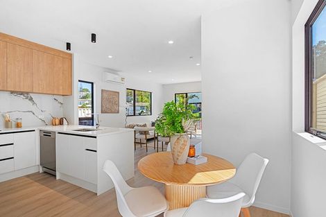 Photo of property in 11 Glenfinn Place, Massey, Auckland, 0614