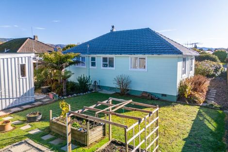Photo of property in 17 Whakarewa Street, Motueka, 7120
