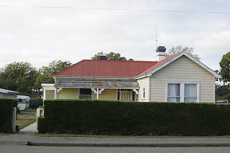 Photo of property in 21 Edward Street, Waimate, 7924