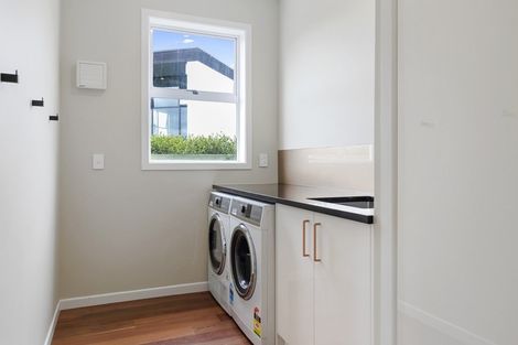 Photo of property in 94 Braid Road, St Andrews, Hamilton, 3200