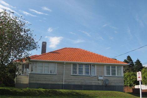 Photo of property in 103 Glenpark Avenue, Frankleigh Park, New Plymouth, 4310
