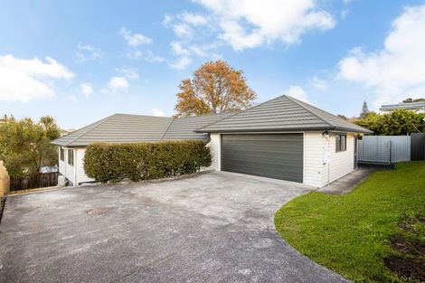 Photo of property in 1/35 Eastglen Road, Glen Eden, Auckland, 0602