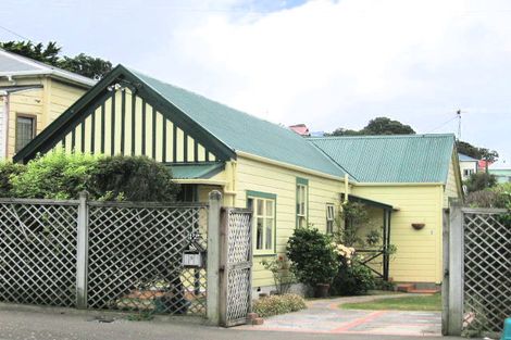 Photo of property in 8 Duppa Street, Berhampore, Wellington, 6023