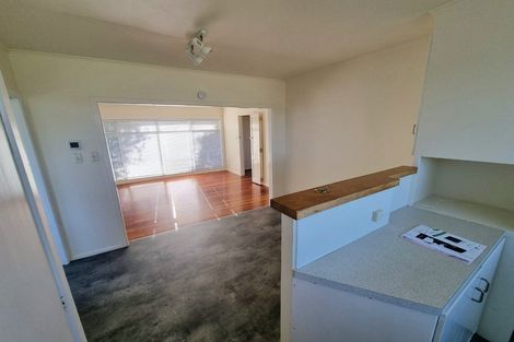 Photo of property in 2/164 Forrest Hill Road, Forrest Hill, Auckland, 0620