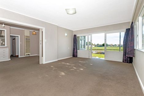 Photo of property in 74 Stanley Road, Te Hapara, Gisborne, 4010
