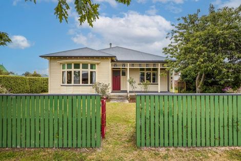 Photo of property in 2 Bankview Place, Amberley, 7410