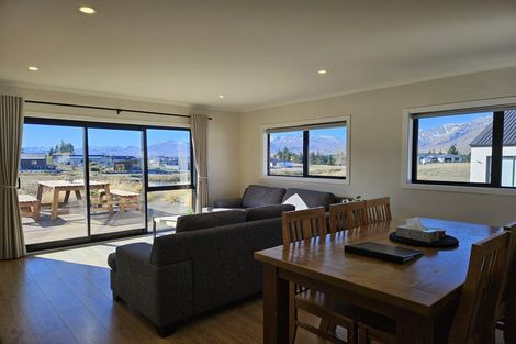 Photo of property in 1 Edwards Lane, Lake Tekapo, 7999