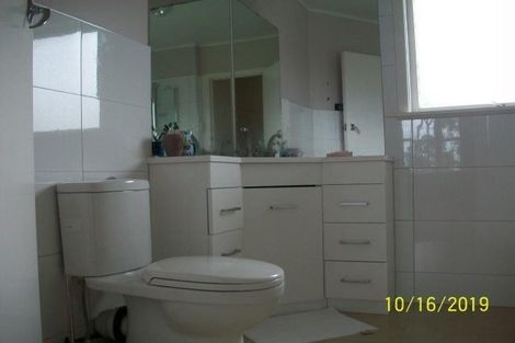 Photo of property in 228 Forrest Hill Road, Forrest Hill, Auckland, 0620