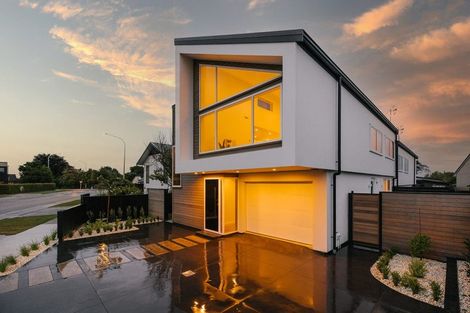 Photo of property in 15 Ihaka Street, Hokowhitu, Palmerston North, 4410