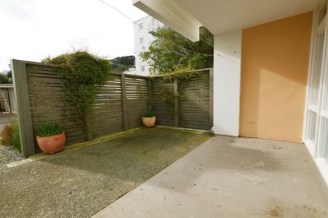 Photo of property in 4 Claremont Grove, Mount Victoria, Wellington, 6011