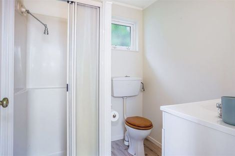 Photo of property in 13 Sunset Parade, Plimmerton, Porirua, 5026