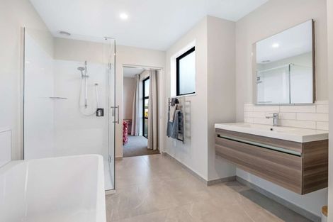 Photo of property in 12 Meadowlands Green, Allenton, Ashburton, 7700