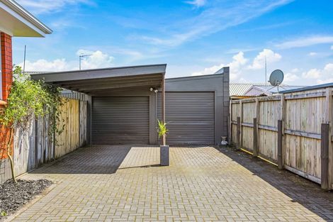 Photo of property in 21 Fenruss Street, Fairy Springs, Rotorua, 3015