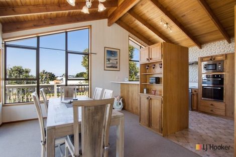 Photo of property in 81 Beach Road, Waihi Beach, 3611
