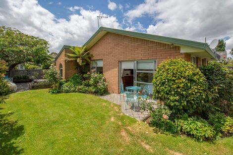 Photo of property in 5 Sayers Crescent, Ilam, Christchurch, 8041