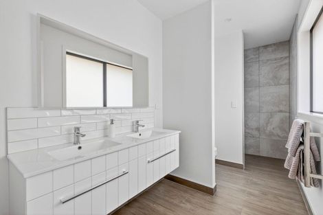 Photo of property in 354 Lamb Street, Leamington, Cambridge, 3495