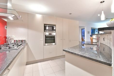 Photo of property in 4/19 Langana Avenue, Browns Bay, Auckland, 0630