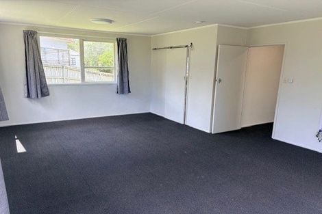 Photo of property in 13 Woodstock Road, Forrest Hill, Auckland, 0620
