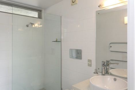 Photo of property in 300 Lake Terrace, Two Mile Bay, Taupo, 3330