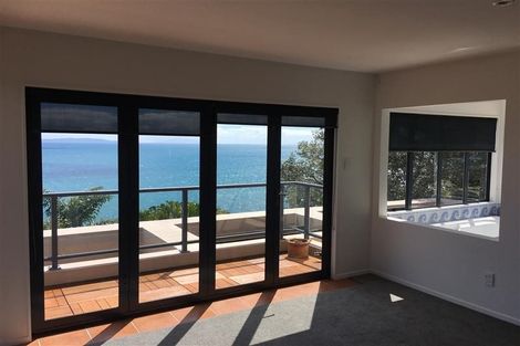 Photo of property in 102 Pacific Parade, Army Bay, Whangaparaoa, 0930