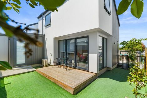 Photo of property in 1/58 Division Street, Riccarton, Christchurch, 8041