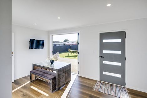 Photo of property in 8 Lyttelton Crescent, Tamatea, Napier, 4112